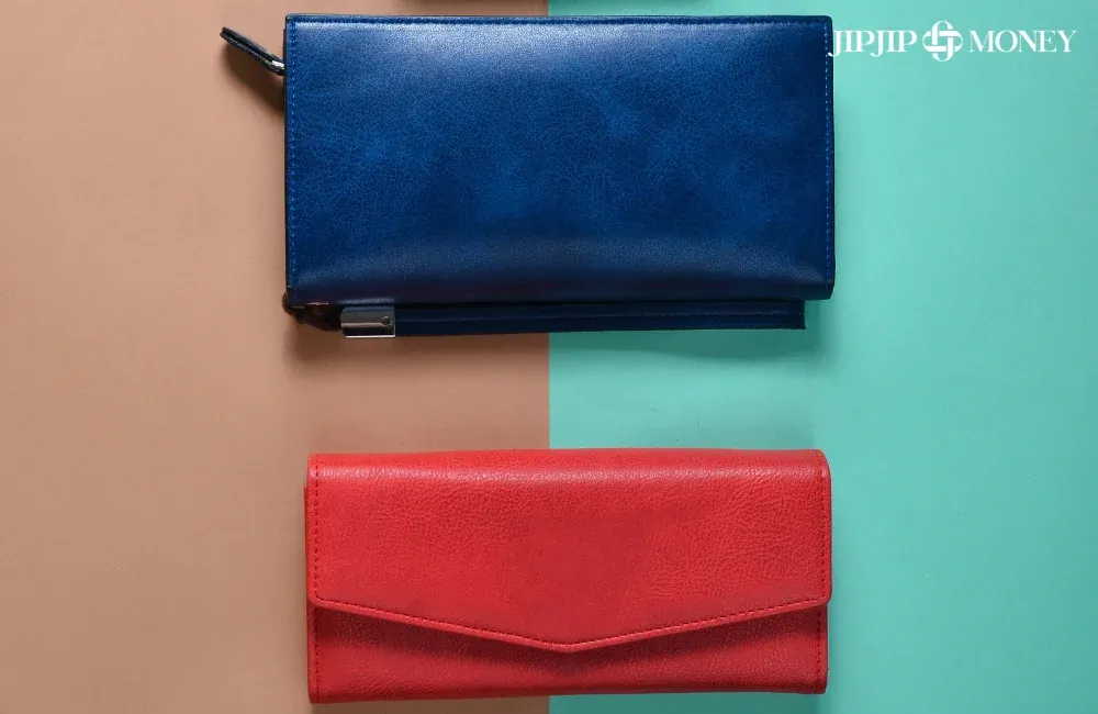 สีกระเป๋าสตางค์ตามวันเกิด