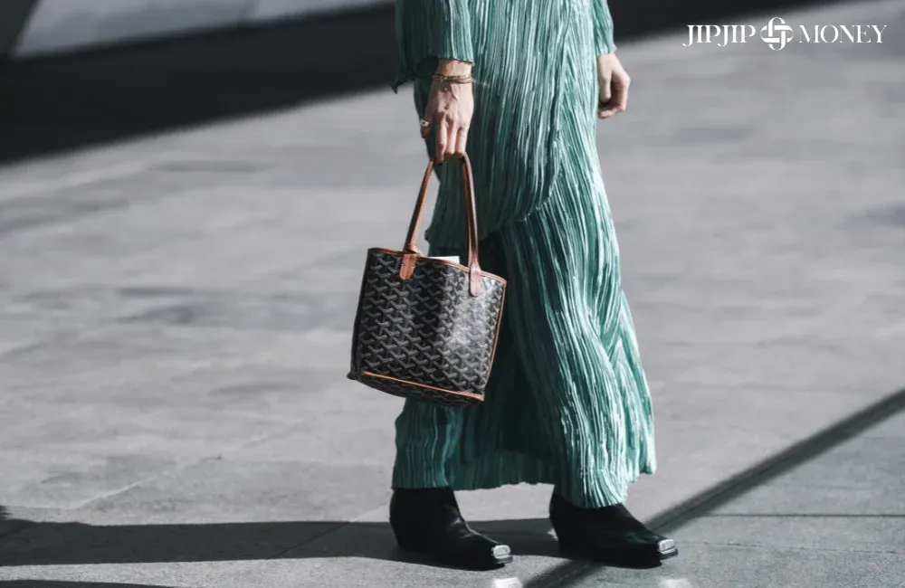 กระเป๋าแบรนด์เนมช่วยเสริมบุคลิกภาพ